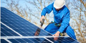 Installation Maintenance Panneaux Solaires Photovoltaïques à Montaiguet-en-Forez